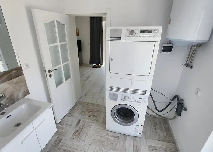 Simare סבטי ולאס